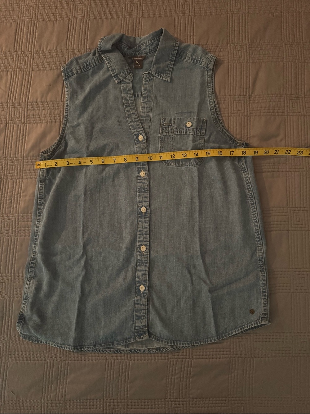 Eddie Bauer Sleeveless Button-Front Denim Shirt - Blue Medium - Picture 16 of 16